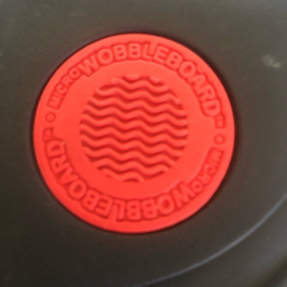 FitFlop Women's Lulu Leather Toe-Post Thong Sandals 7 Black Micro Wobbleboard - Picture 6 of 6